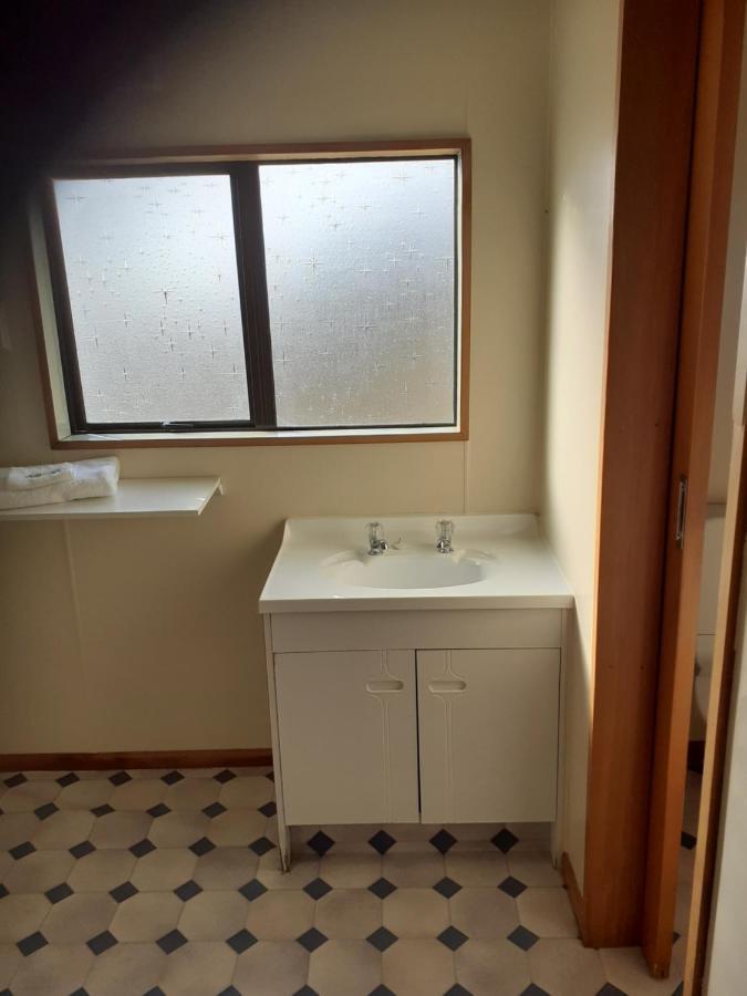 Moeraki Beach Motels Екстериор снимка